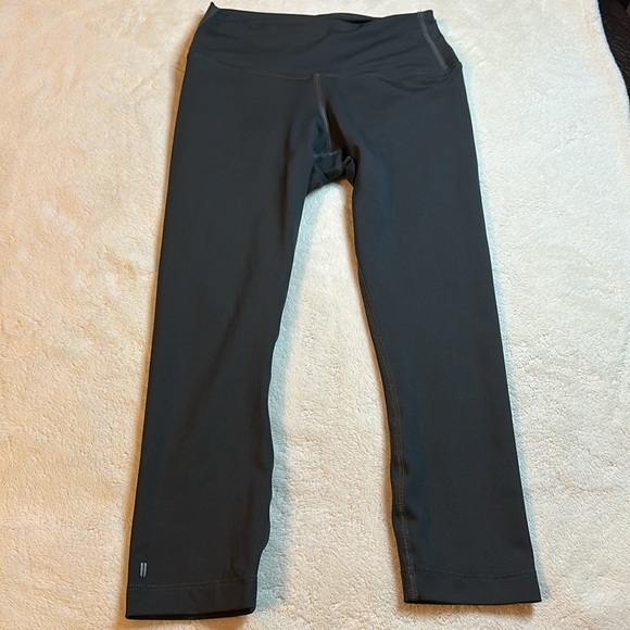 Nobull Women's High-Rise Matte Tight 21" Size S - Picture 2 of 10